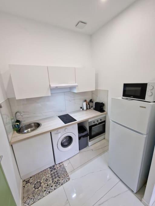 T1 Bis 1 Chambre Saint-Etienne  Ngoại thất bức ảnh
